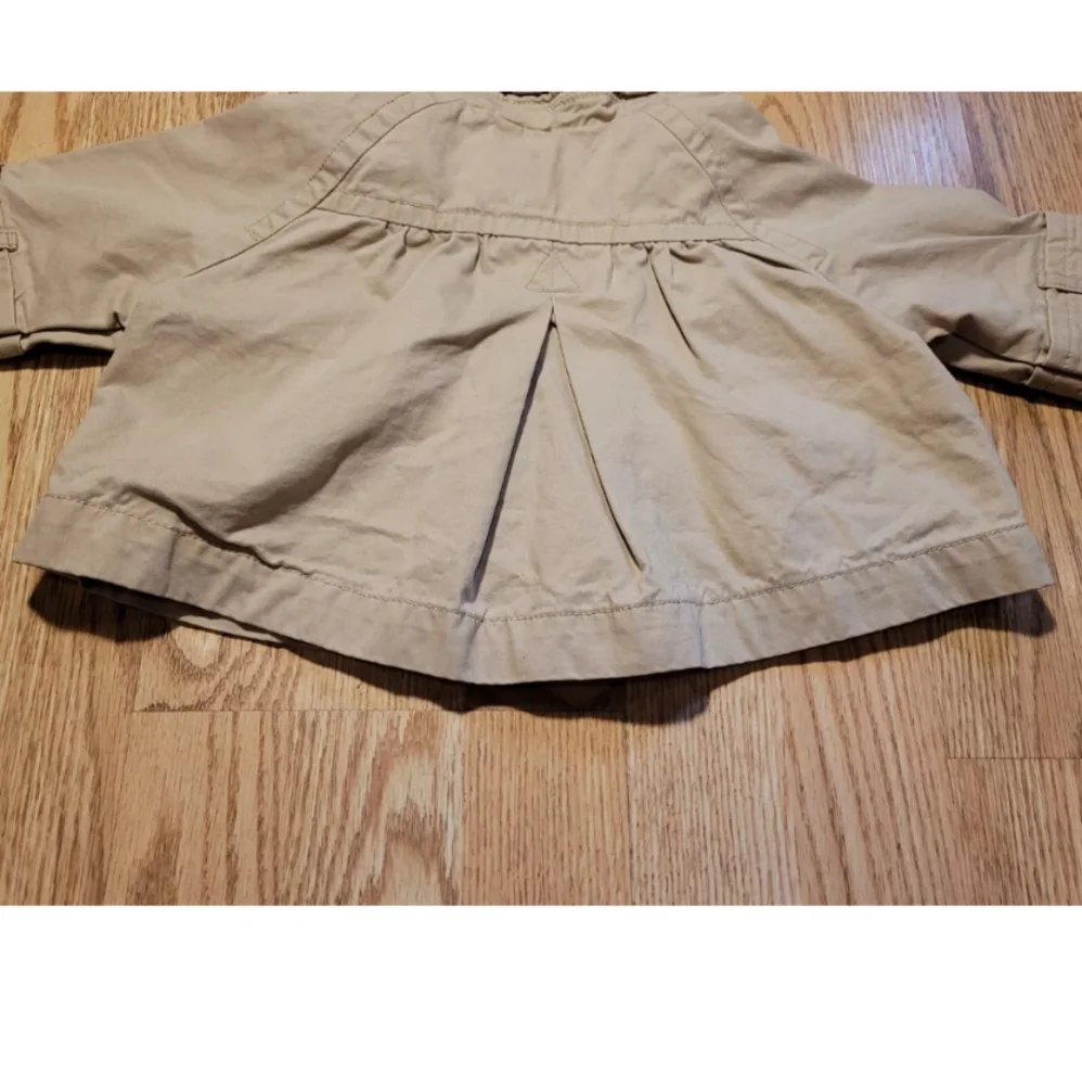 Gap Baby Girls Coat Size: 2 Years Button